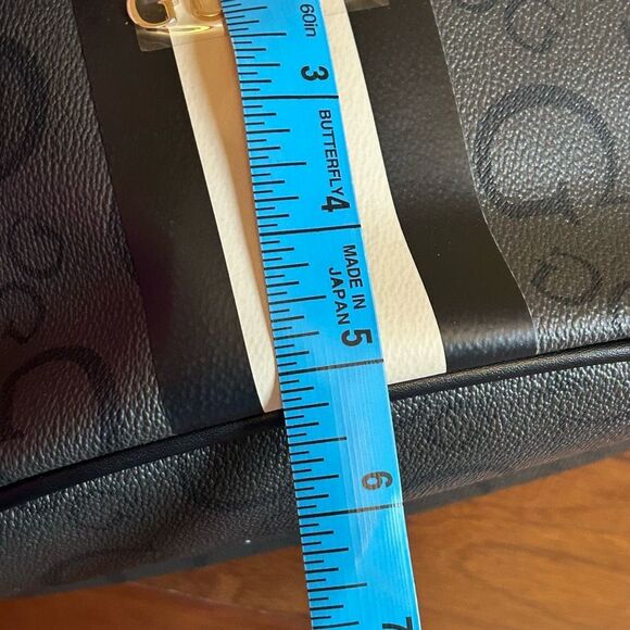 Guess Brecken Travel Bags women's Cosmetic Makeup Bag in Coal NWT - Picture 6 of 6